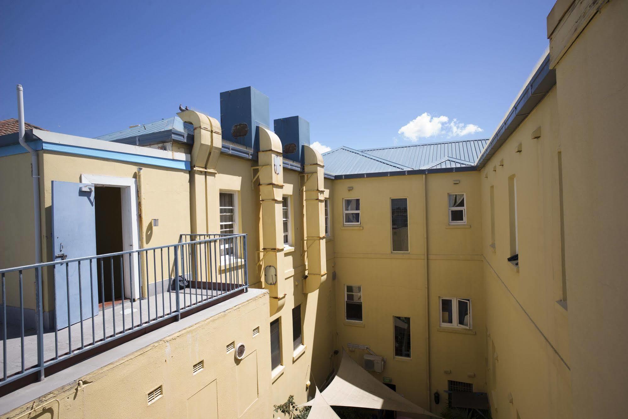 Bondi Beachside Inn Yha سيدني المظهر الخارجي الصورة